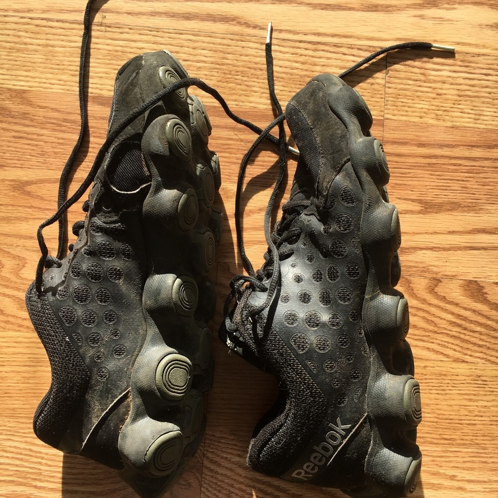 Reebok ATV 19 size 10 USA men's